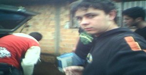 Rodrigo_zimba 32 anos Sou de Imbituba/Santa Catarina, Procuro Encontros Amizade com Mulher