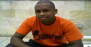 Carlosdanilson 36 anos Sou de Luanda/Luanda, Procuro Encontros Amizade com Mulher